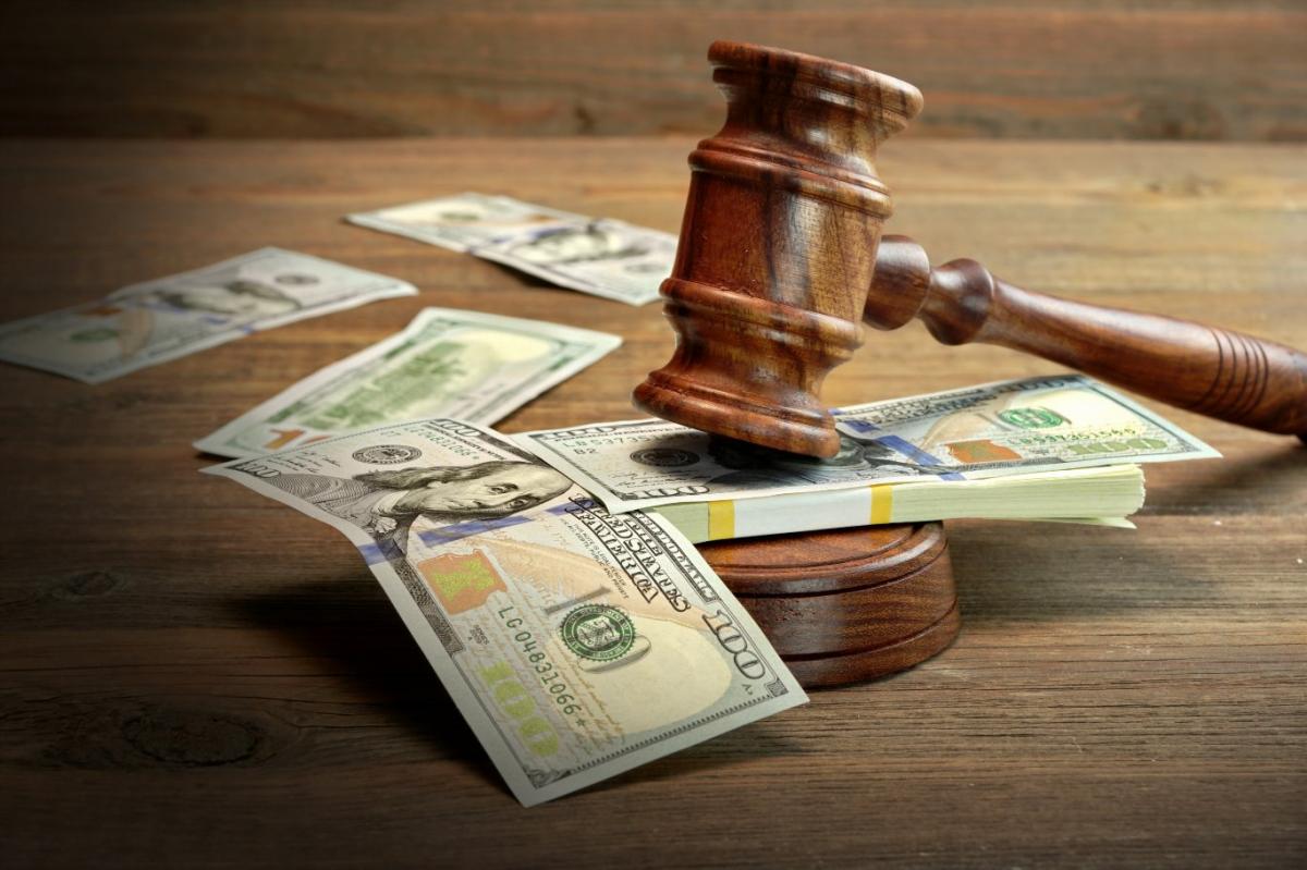 If you have lost money due to unauthorized trading, please call (888) 513-3010 to schedule a free consultation with the broker fraud attorneys at Colling Gilbert Wright